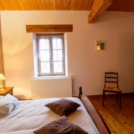Charmante Maison Avec Wifi, Parking Prive, Jardin Et Ping-pong A - Fr-1-616-173 度假居